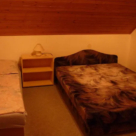 Fehér Ház Apartman Balatonkeresztúr